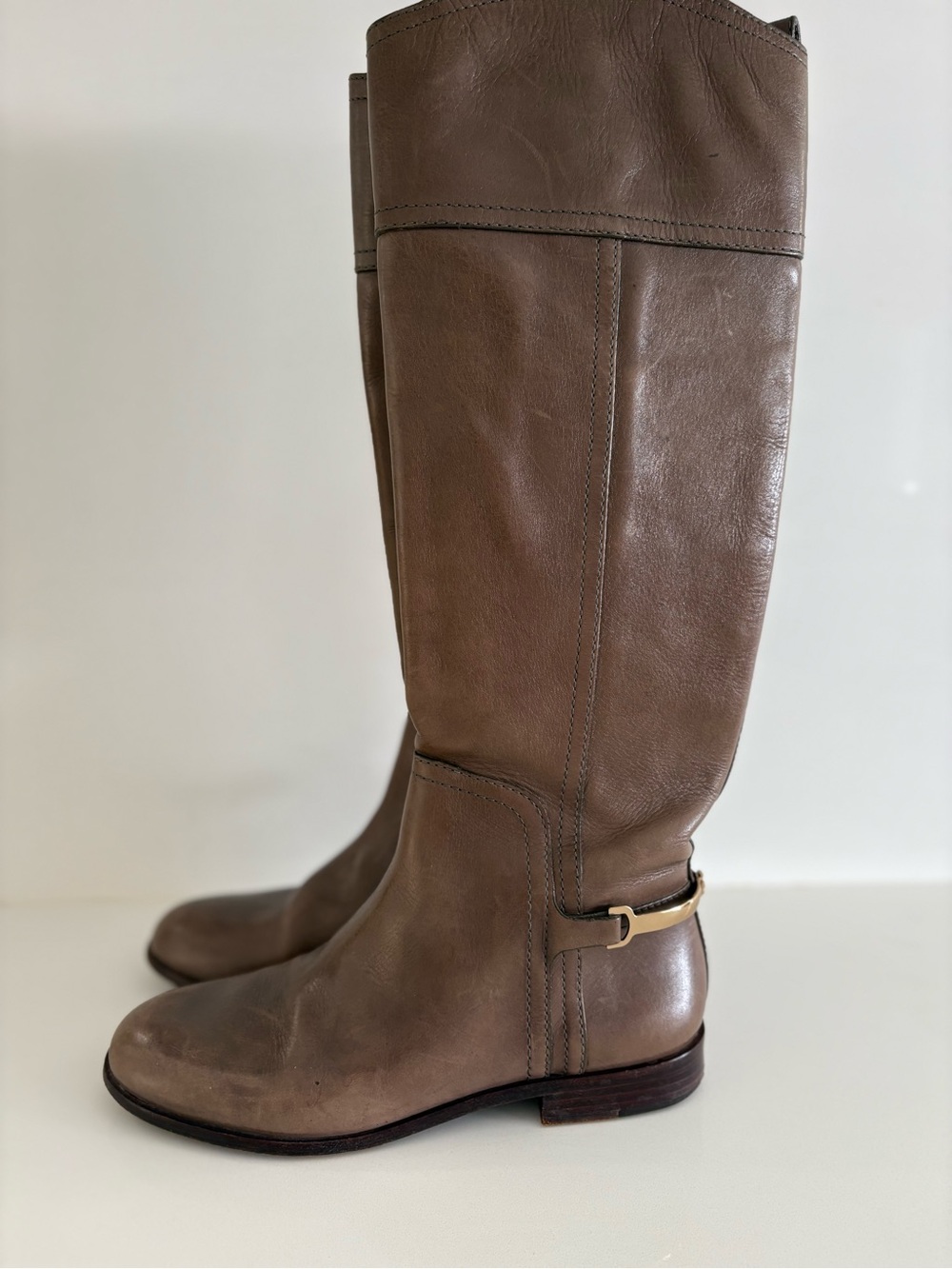 Tory Burch Tall Leather Riding Boots Taupe/Greige Gold Logo Size 6.5